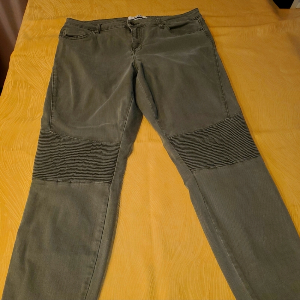 Distressed-look Pistola Jeans sz. 33